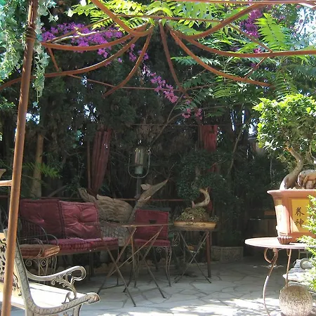 Otel Nina Juan-les-Pins