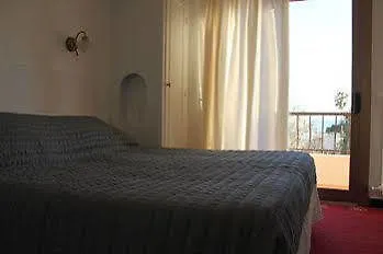 Nina Otel