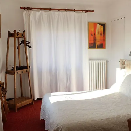 Nina Otel Juan-les-Pins