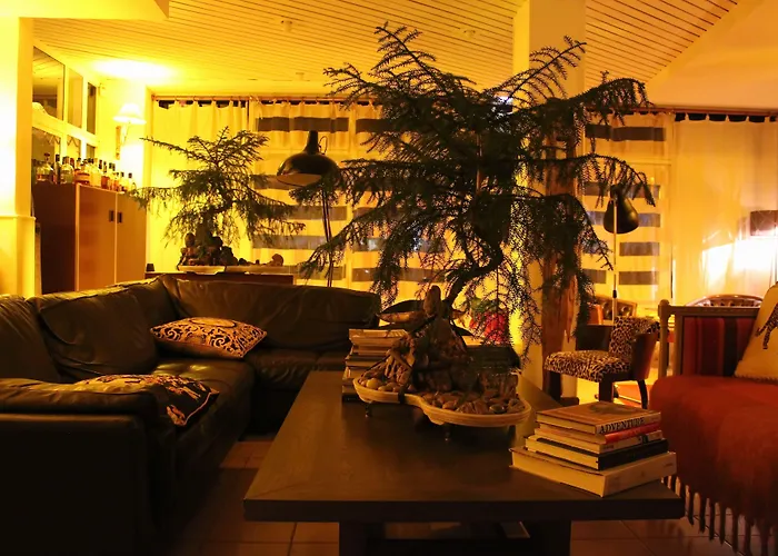 Nina 2* Αντίμπ