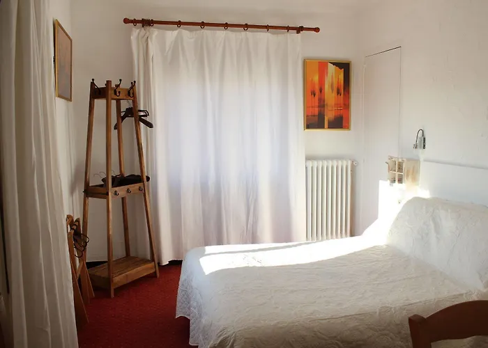 Nina Ξενοδοχείο Αντίμπ