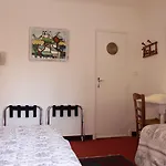 Hotel Nina 2*